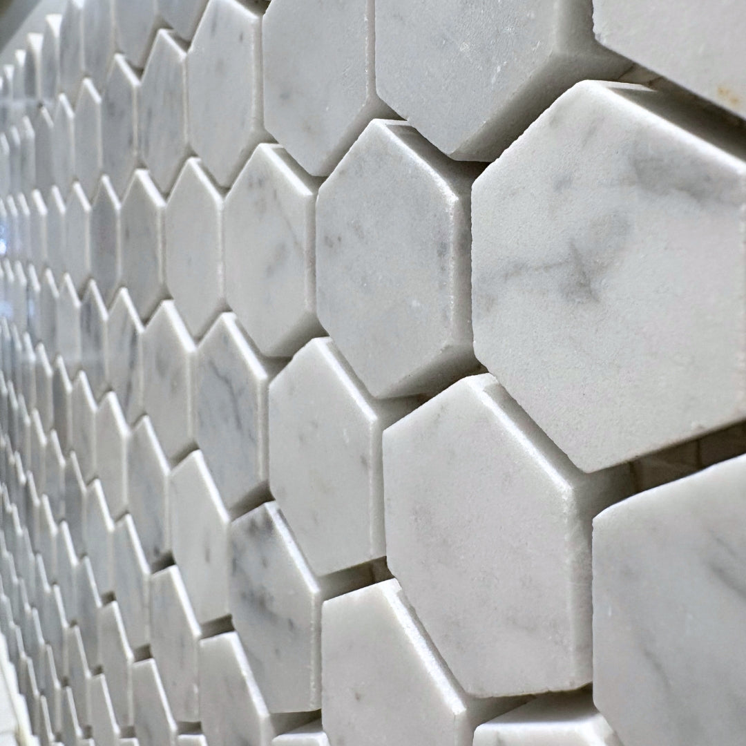 Bianco Carrara Polished (1 1/4