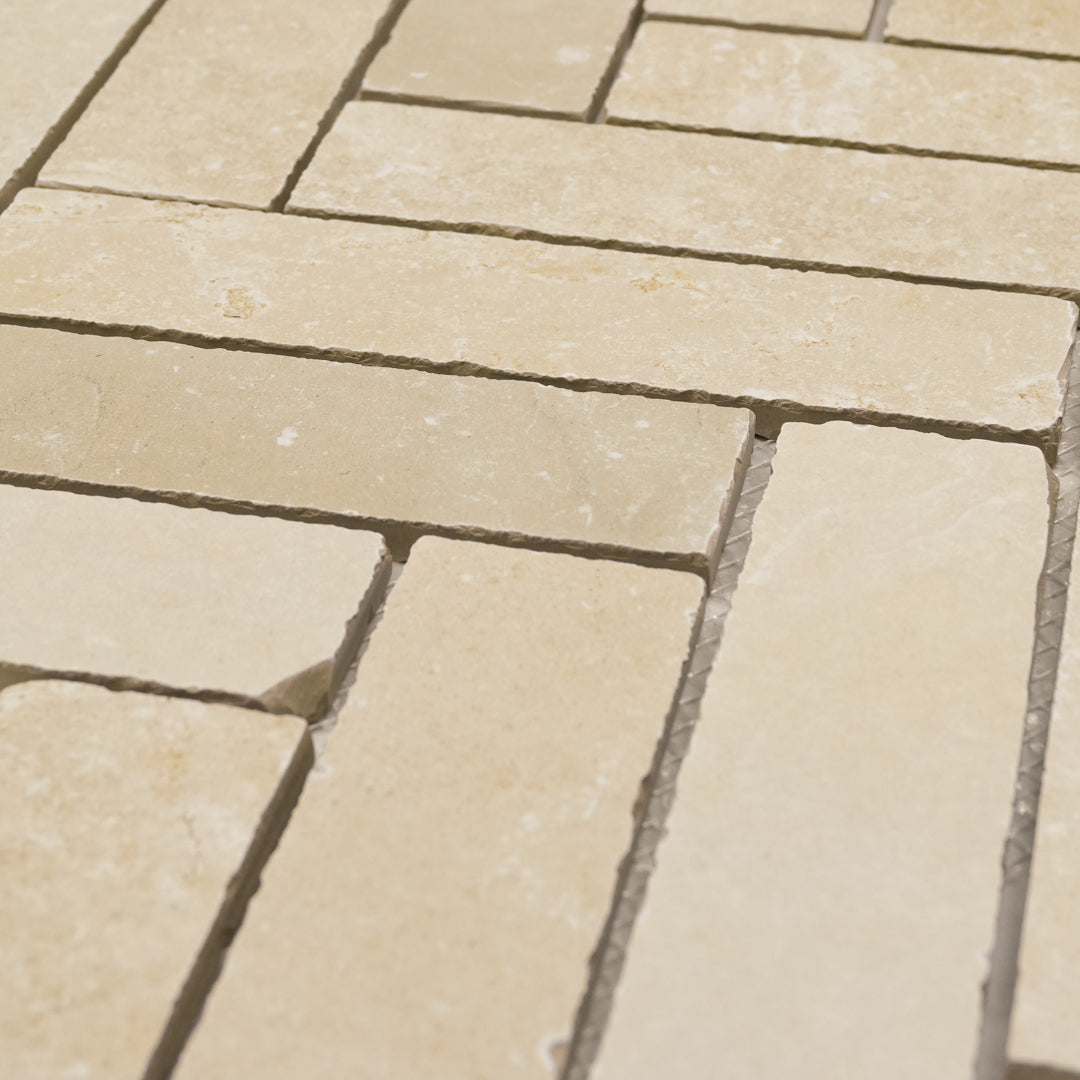 Tumbled Beige Herringbone Mosaic (2